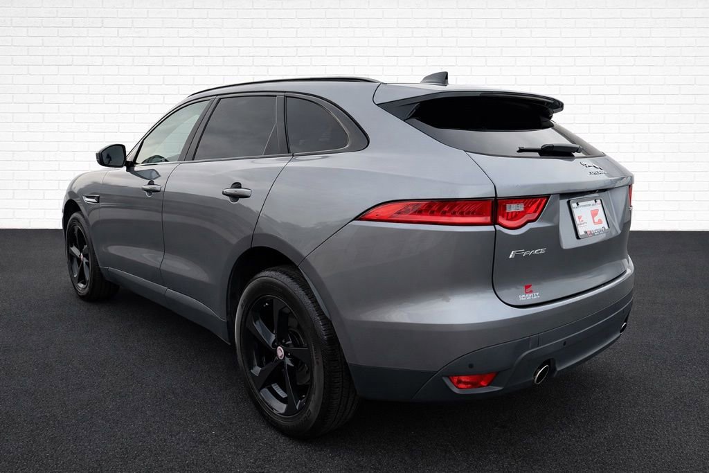Used 2020 Jaguar F-PACE Premium image 6