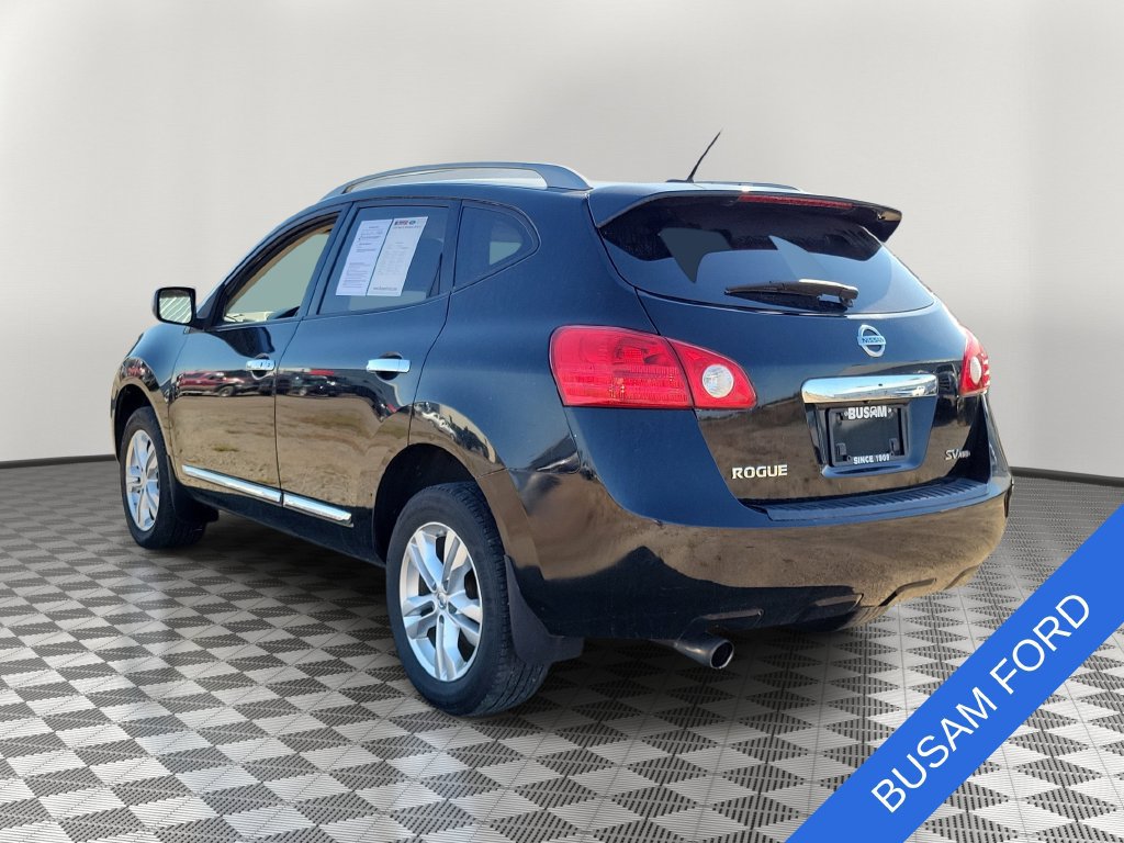 Used 2013 Nissan Rogue SV AWD/4WD image 3