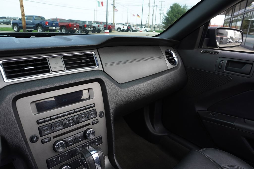 Used 2013 Ford Mustang GT image 19