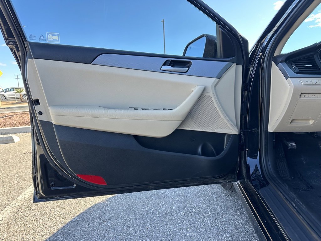 Used 2019 Hyundai Sonata SE image 12