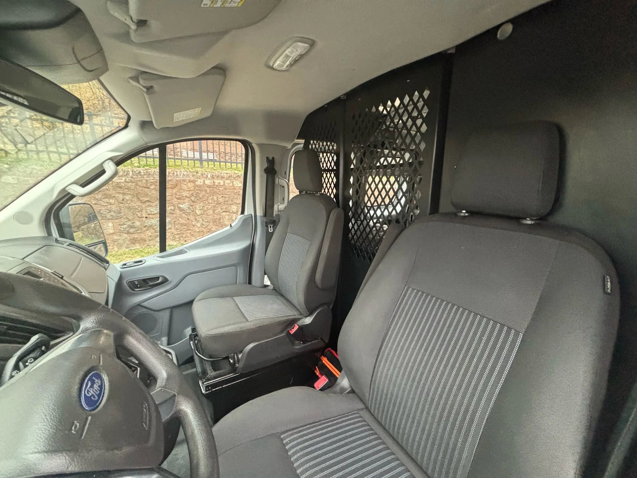Used 2018 Ford Transit 250 130 Low Roof w/ Exterior Upgrade Package image 18