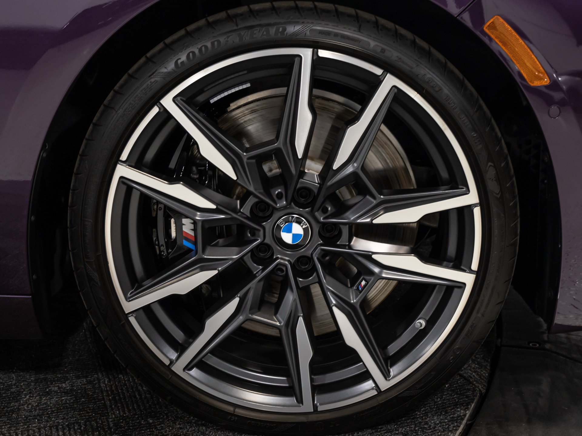 Used 2026 BMW M850i xDrive AWD/4WD image 27
