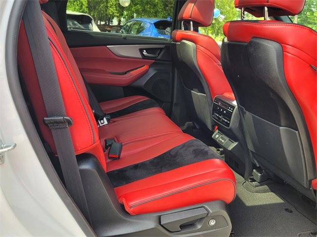 Used 2022 Acura MDX A-Spec image 17
