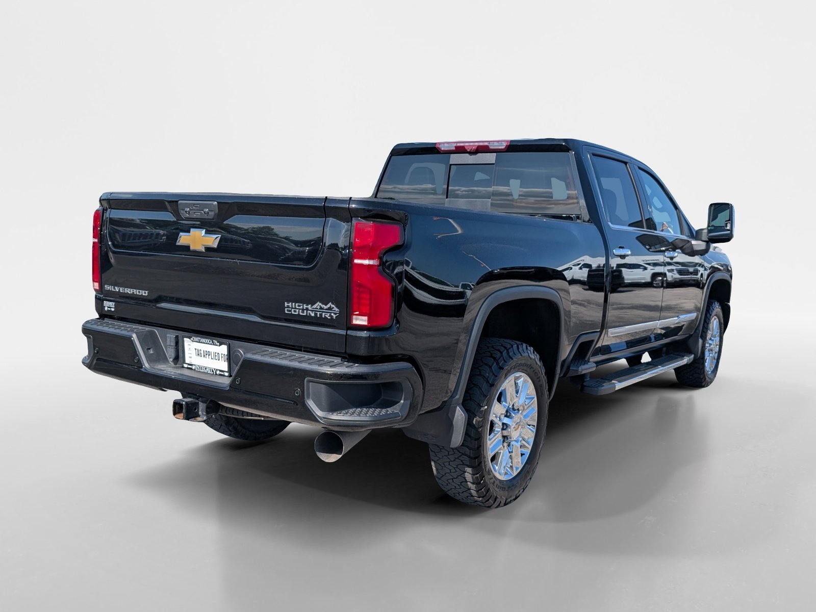 Used 2024 Chevrolet Silverado 2500 High Country w/ High Country Premium Package AWD/4WD image 6