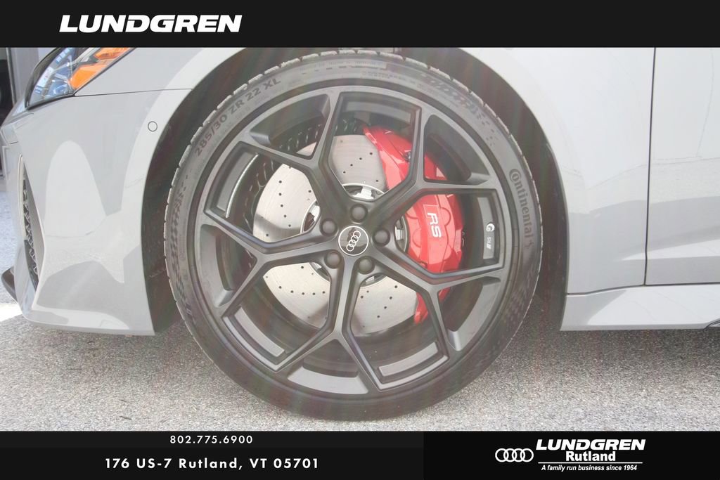 New 2025 Audi RS 6 performance image 10