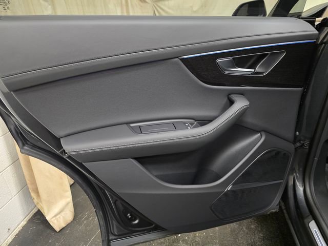 New 2026 Audi Q8 Prestige image 30