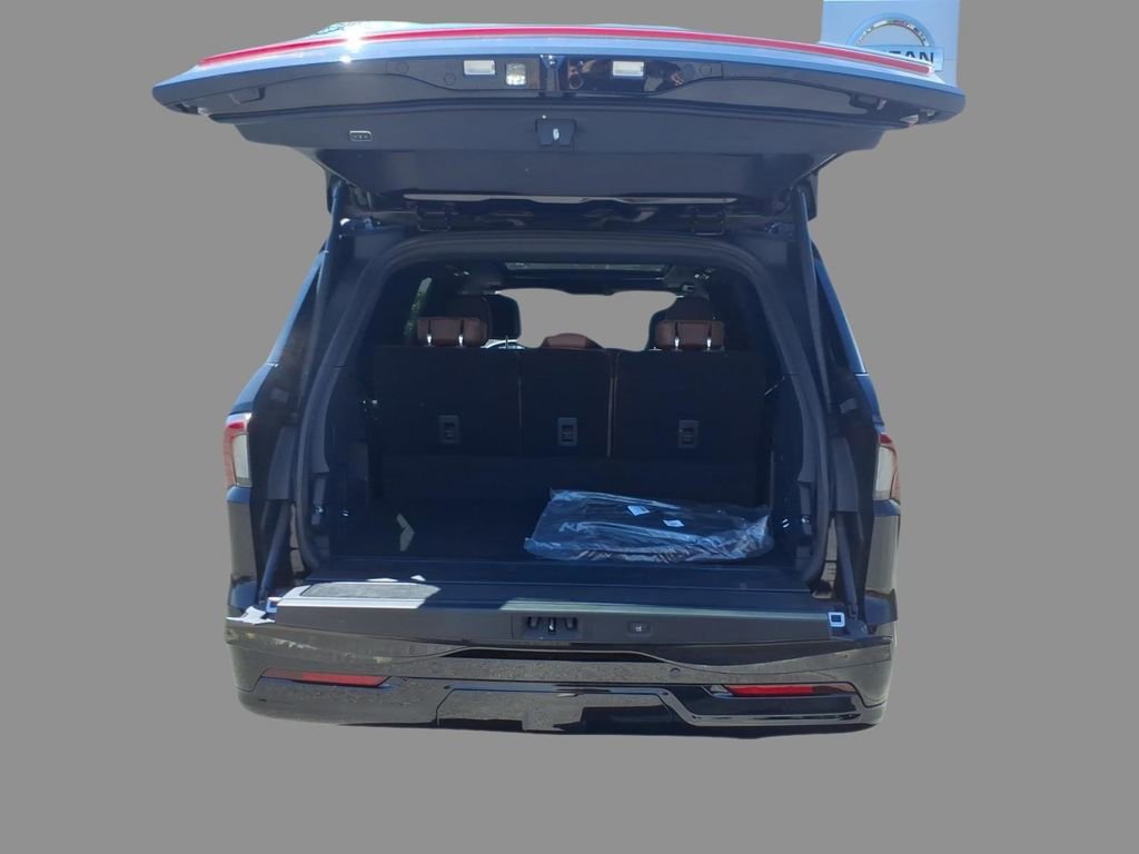 New 2026 Lincoln Navigator Reserve AWD/4WD image 8