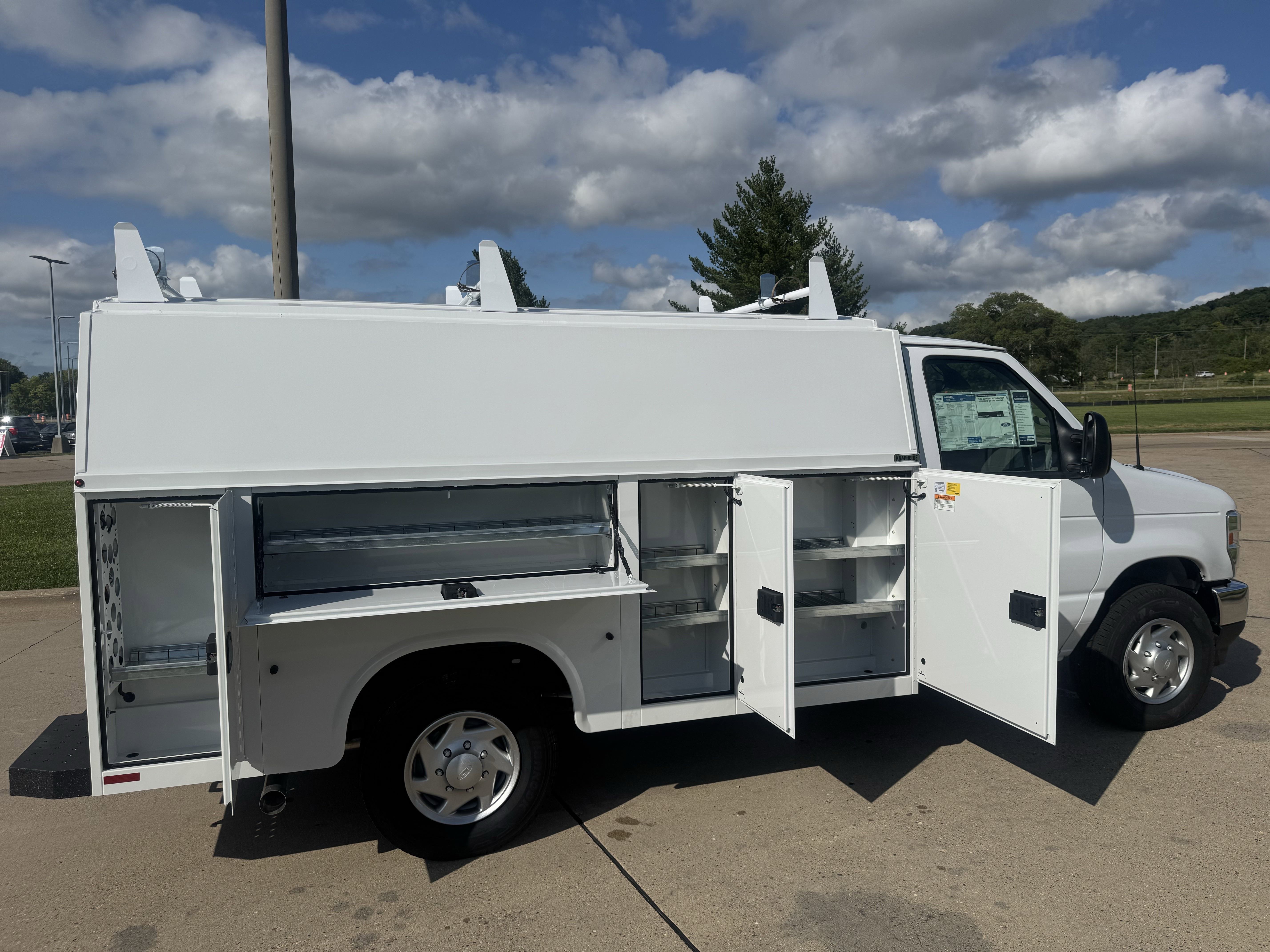 New 2026 Ford E-350 and Econoline 350 Super Duty w/ Power Equipment Group image 2