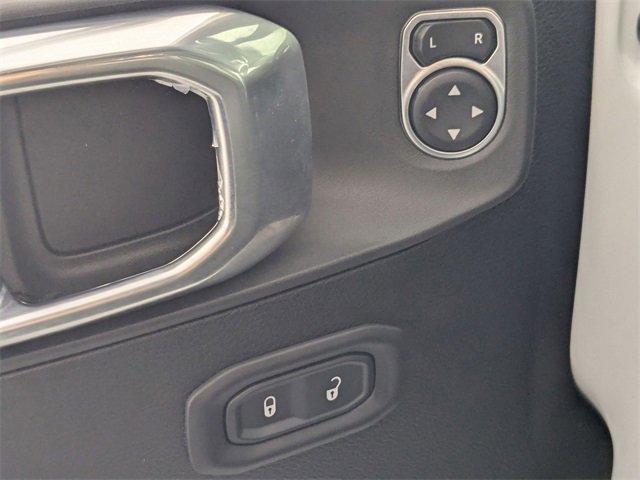 Used 2022 Jeep Wrangler Unlimited Sport image 9