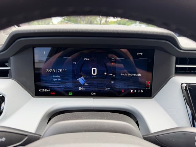 New 2027 Chevrolet Bolt LT FWD image 23