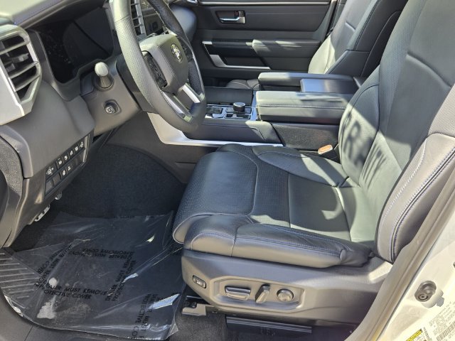 Used 2025 Toyota Sequoia Platinum w/ TRD Off-Road Package AWD/4WD image 10