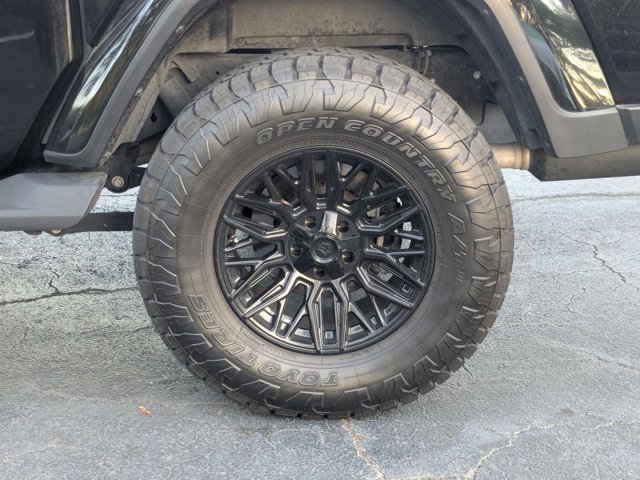 Used 2020 Jeep Gladiator Overland image 14