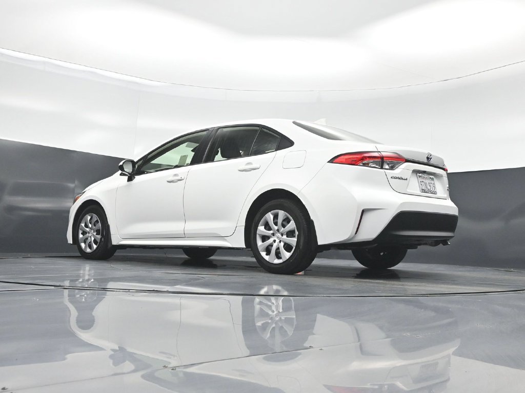 Used 2025 Toyota Corolla LE w/ Carpet Mat Package (TMS) FWD image 49