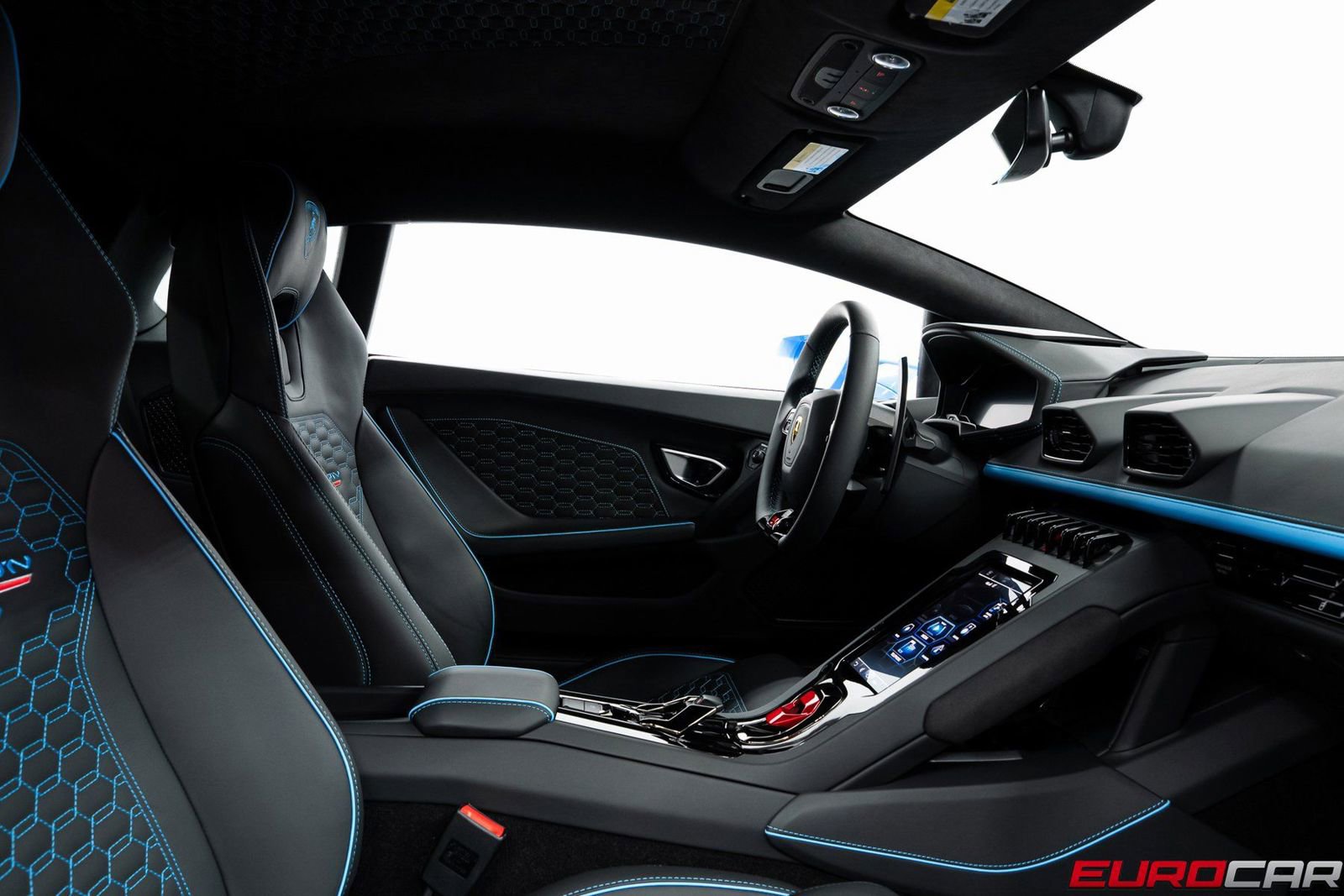 Used 2023 Lamborghini Huracan EVO image 34