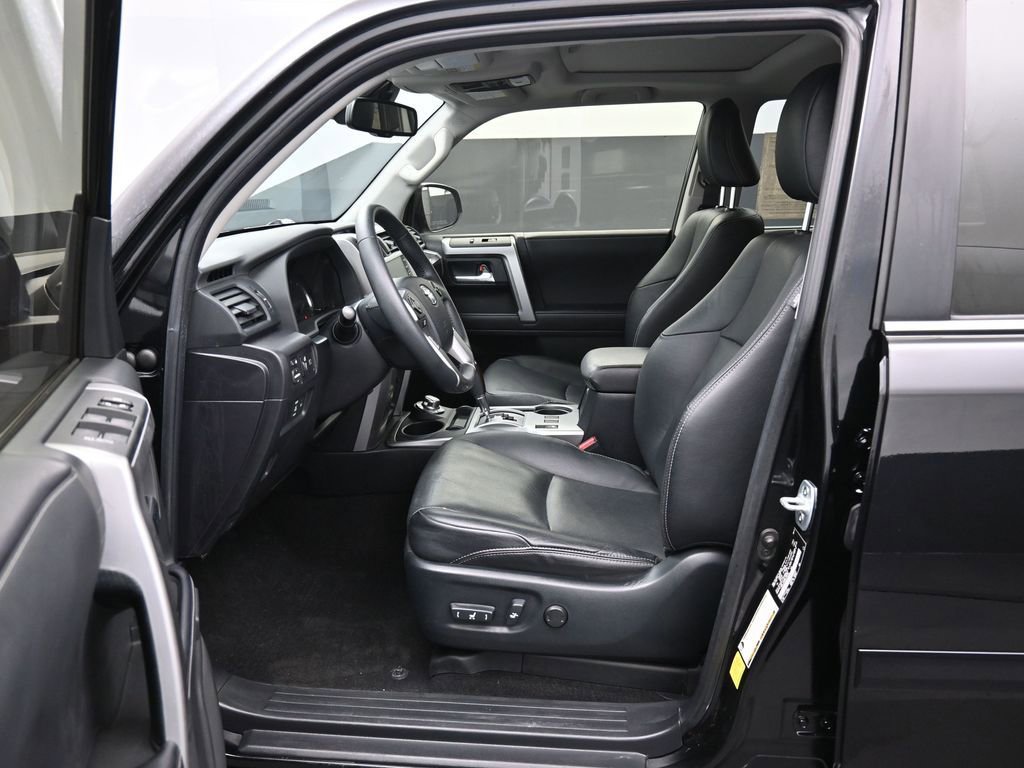Certified 2022 Toyota 4Runner Limited image 9