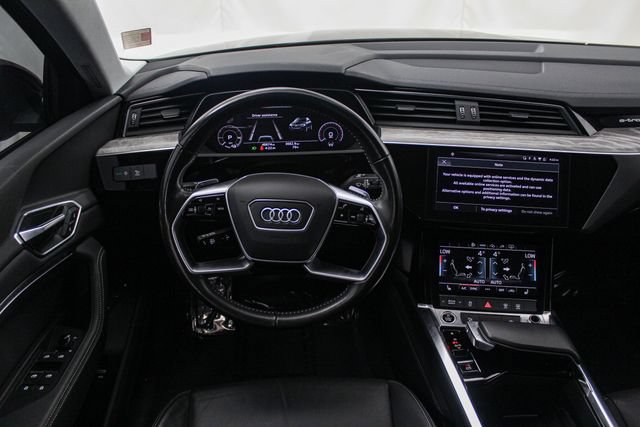 Used 2021 Audi e-tron Premium w/ Convenience Plus Package AWD/4WD image 19