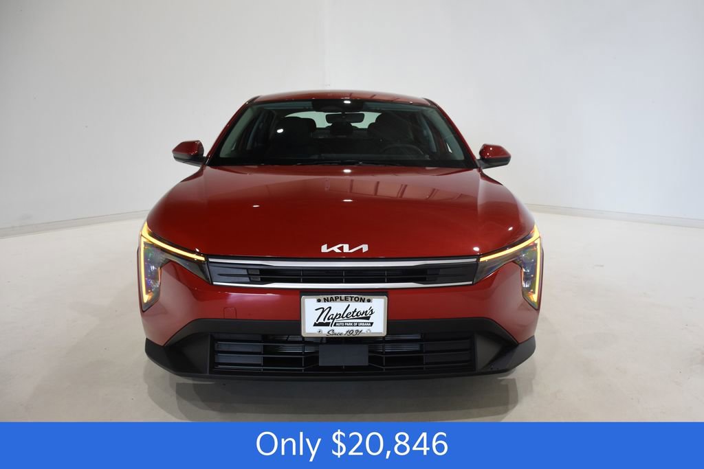 New 2025 Kia K4 LXS image 2