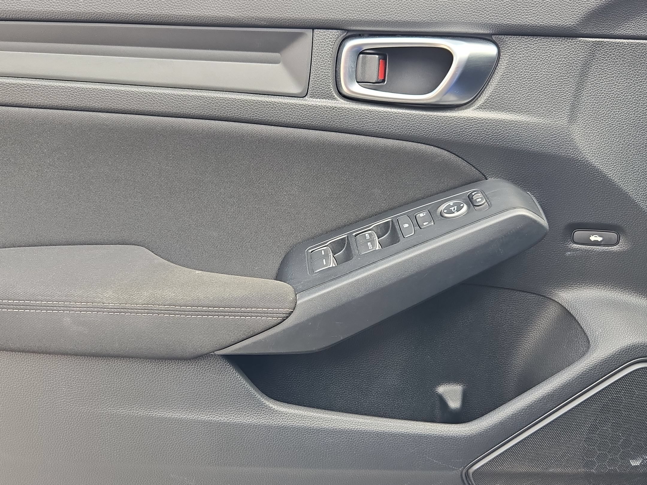 Certified 2024 Honda Civic Sport image 10
