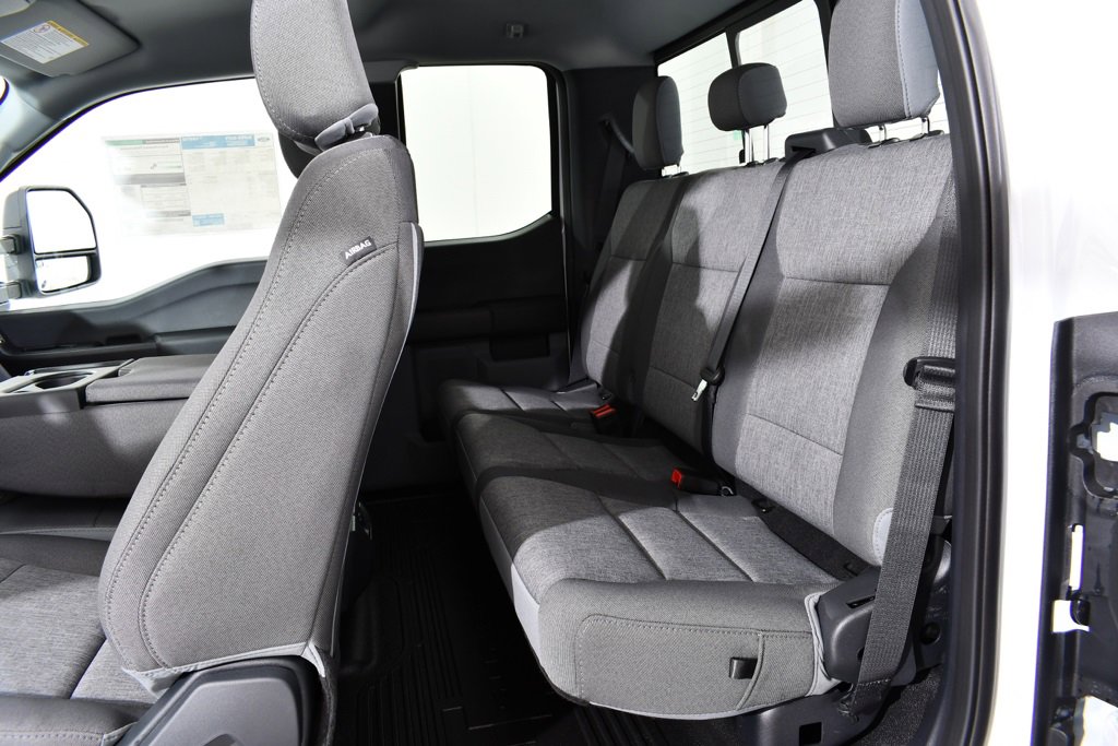 New 2026 Ford F250 XL w/ XL Chrome Package image 16