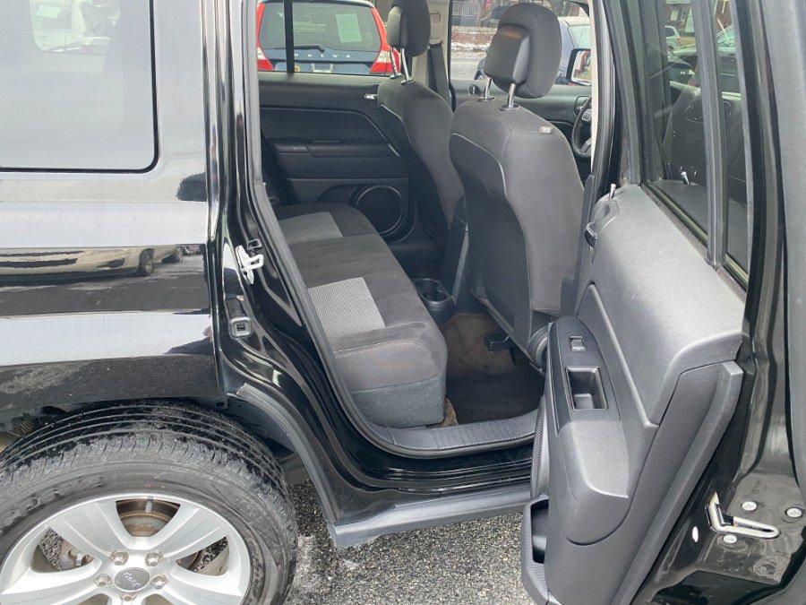 Used 2015 Jeep Patriot High Altitude image 14