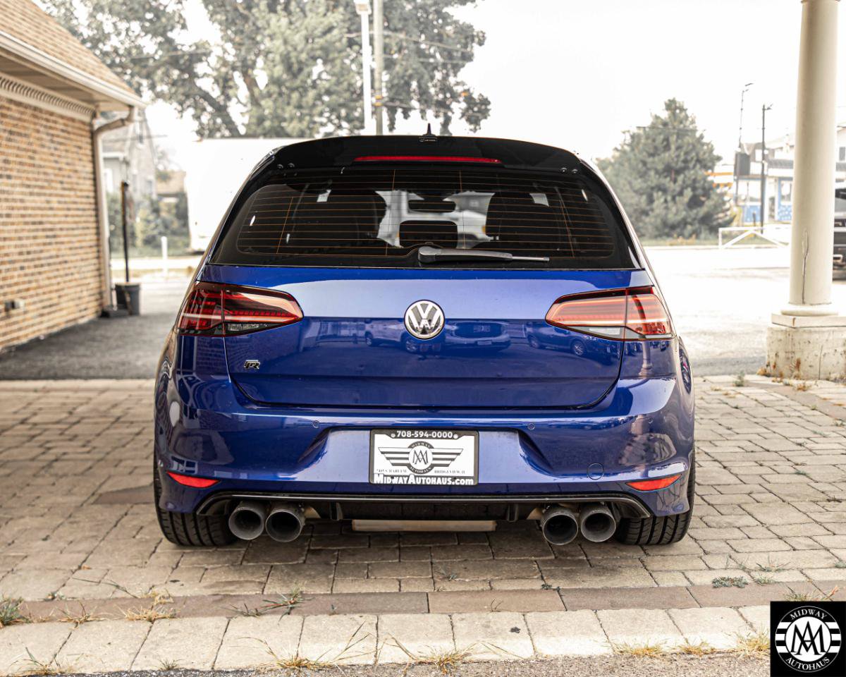 Used 2017 Volkswagen Golf R 4-Door AWD/4WD image 7