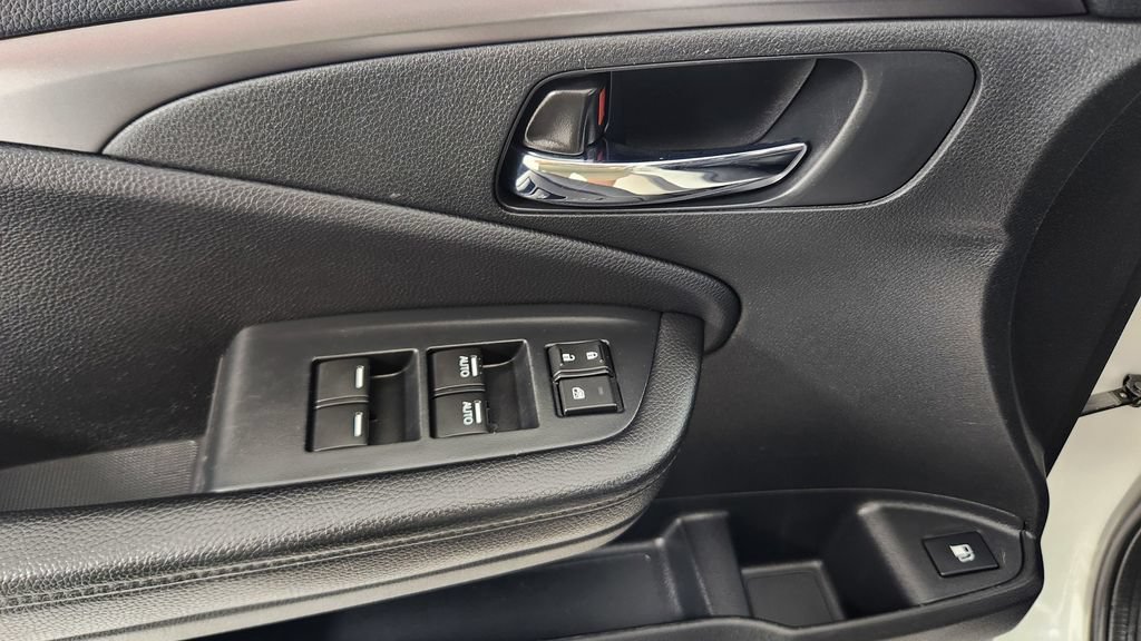 Used 2022 Honda Pilot Sport image 20
