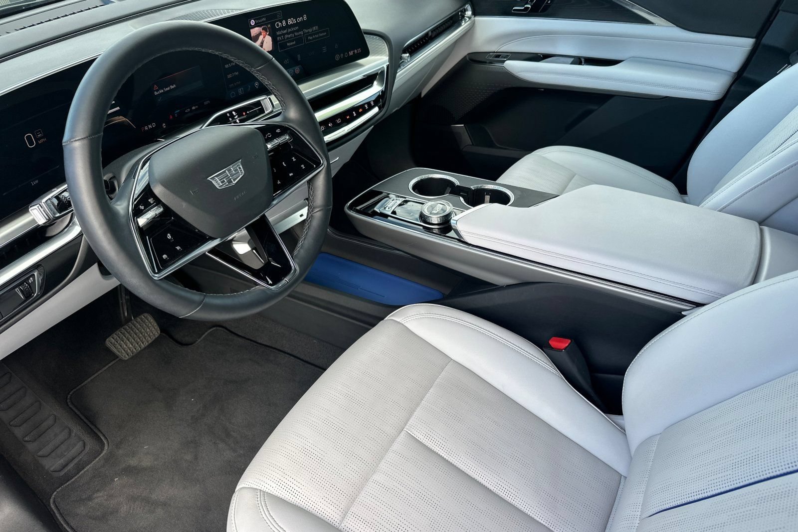 Certified 2024 Cadillac Lyriq Sport RWD image 10