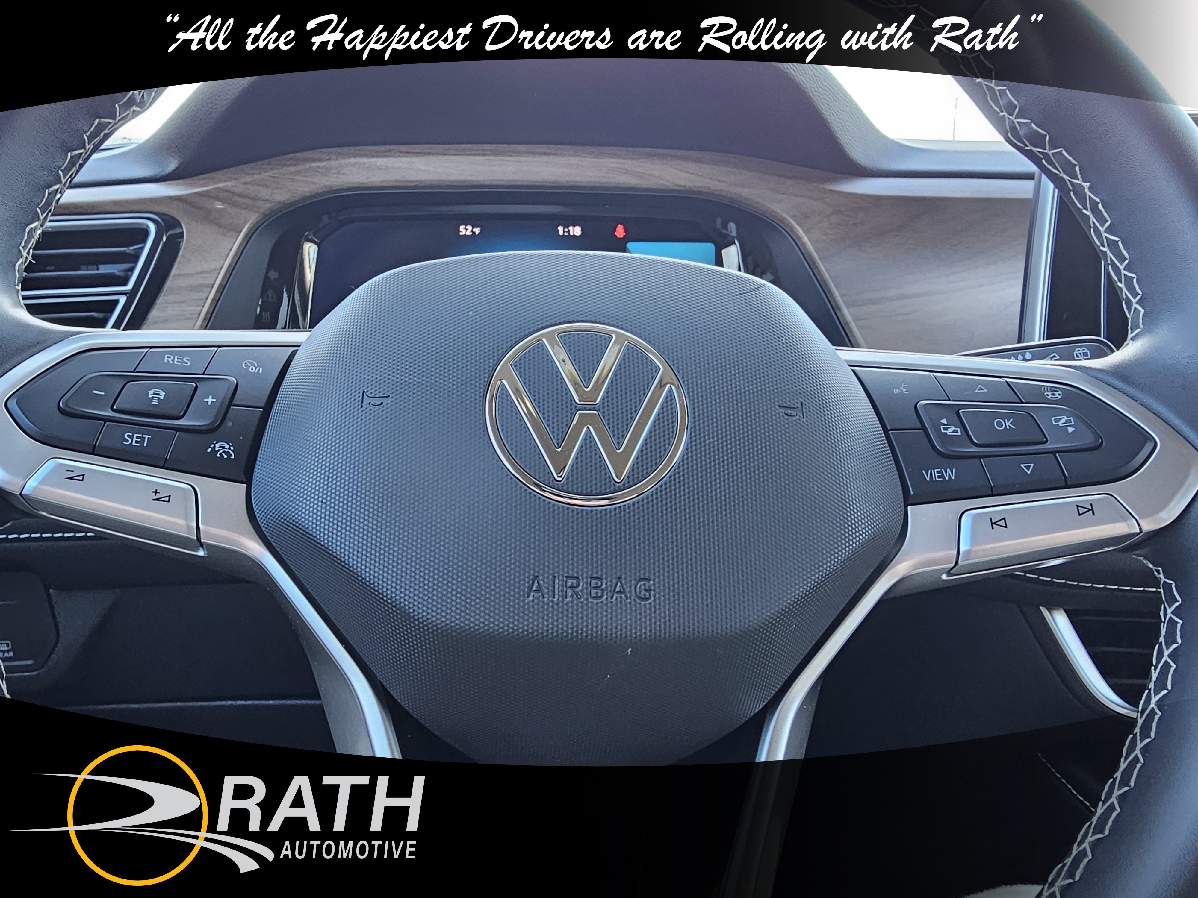 Used 2025 Volkswagen Atlas SE image 13