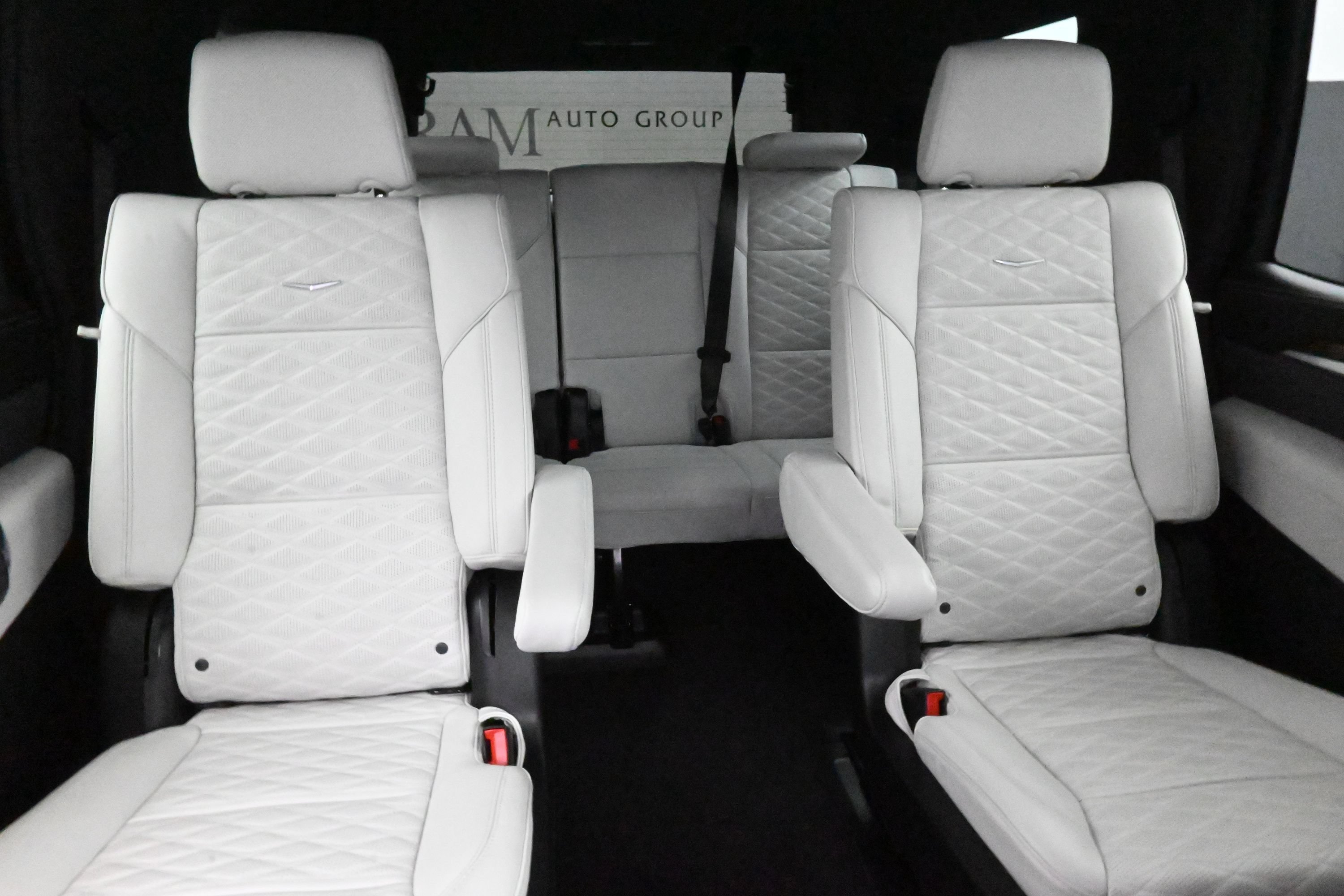 New 2026 Cadillac Escalade Platinum Sport AWD/4WD image 14