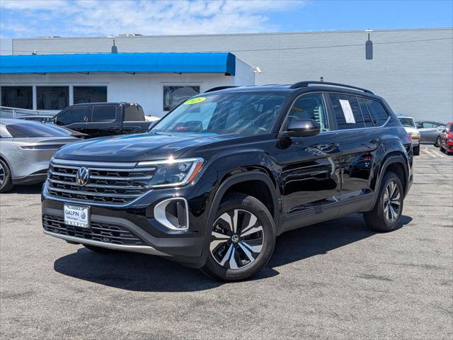 Certified 2025 Volkswagen Atlas SE
