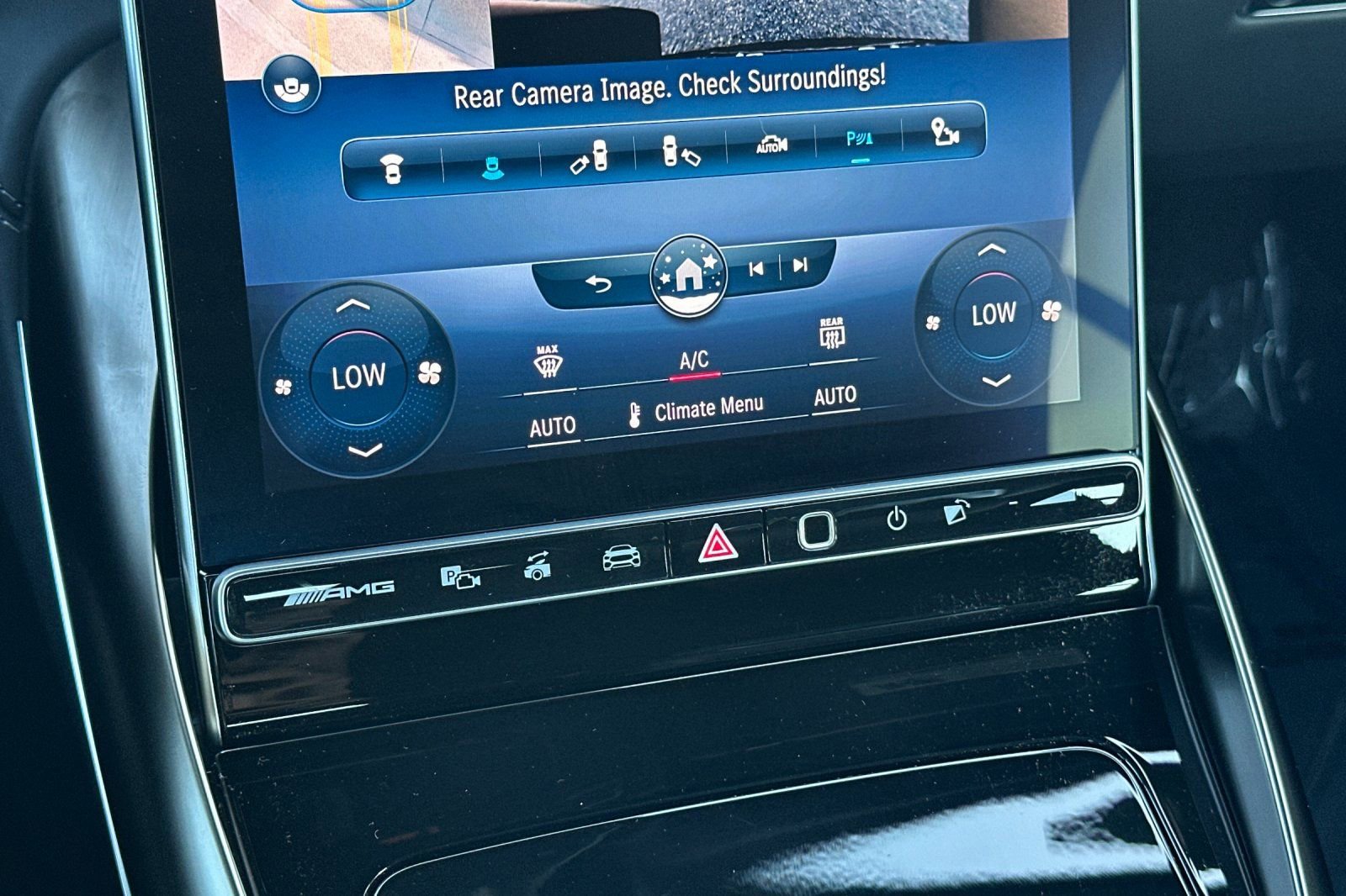 Certified 2022 Mercedes-Benz SL 63 AMG 4MATIC image 21