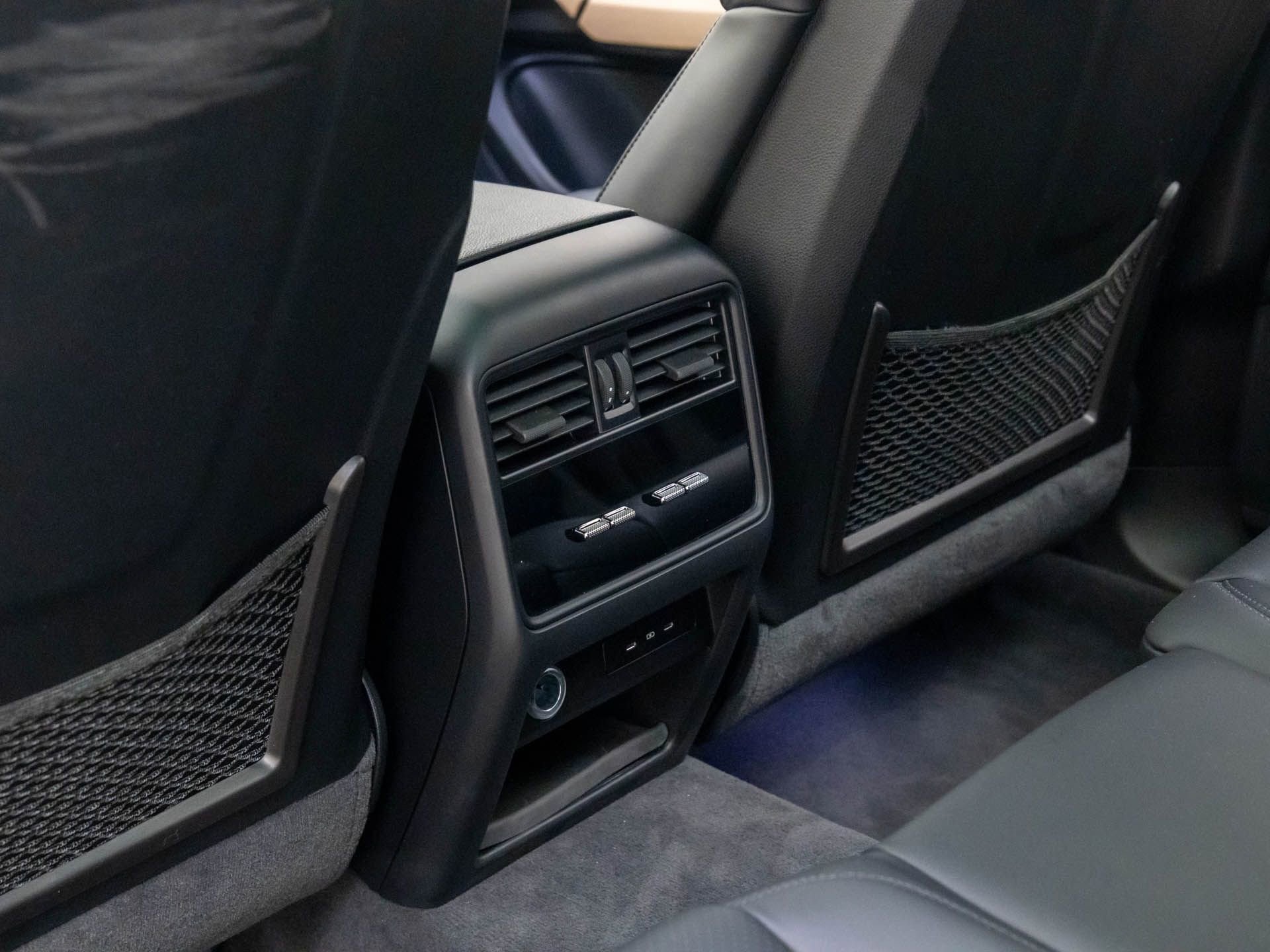 Certified 2024 Porsche Cayenne image 19