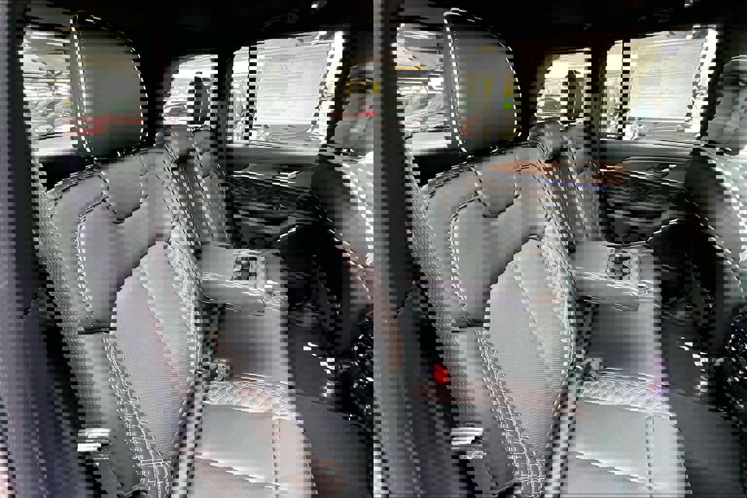 New 2025 Jeep Grand Cherokee Summit w/ Obsidian Package image 20