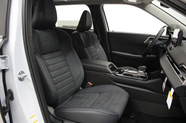 New 2026 Mitsubishi Outlander Trail Edition image 19