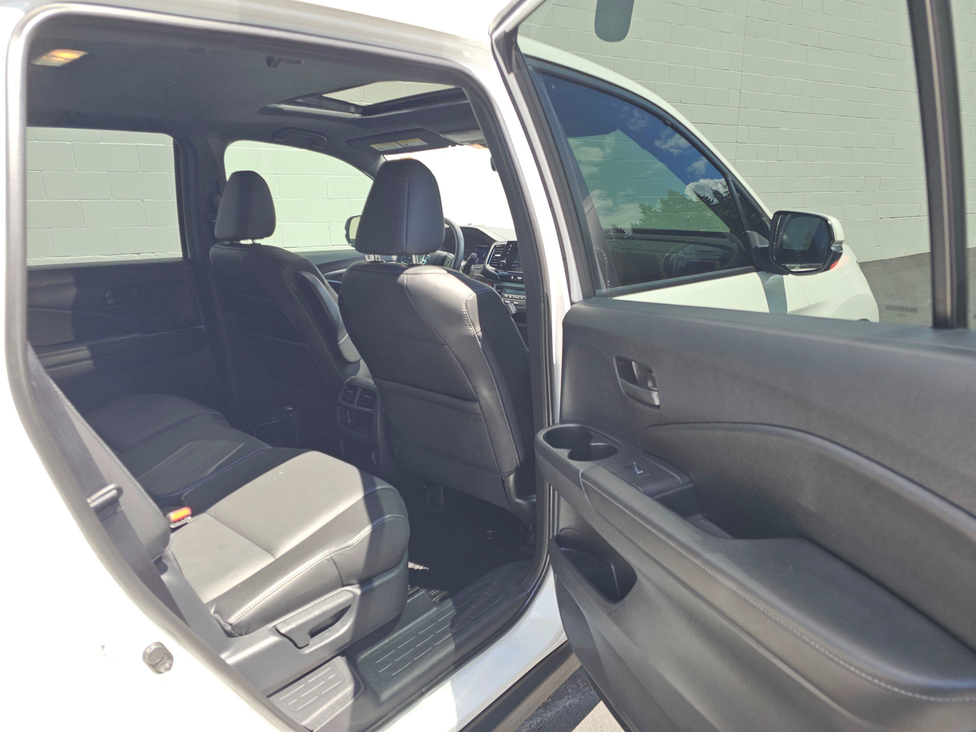 Used 2023 Honda Passport EX-L image 14