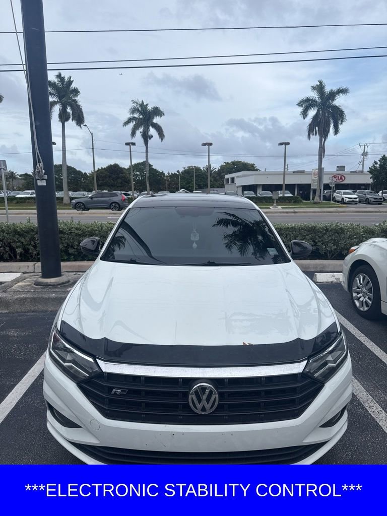 Used 2019 Volkswagen Jetta R-Line image 3