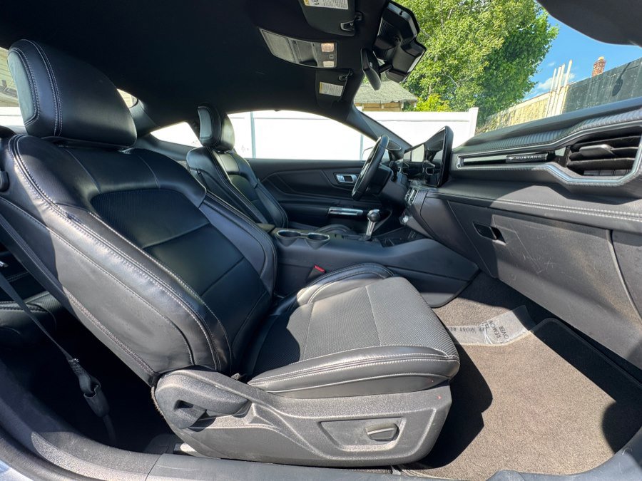 Used 2024 Ford Mustang Premium RWD image 30