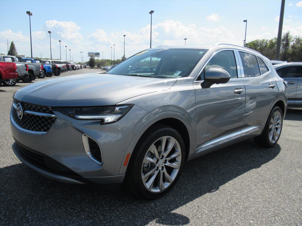 Used 2023 Buick Envision Avenir image 3