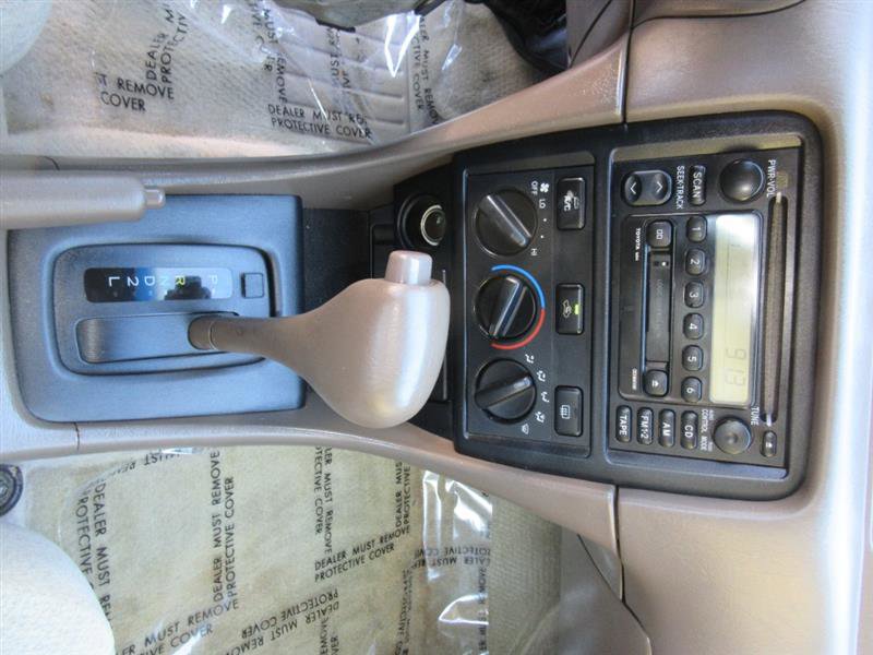 Used 2000 Toyota Camry LE image 14