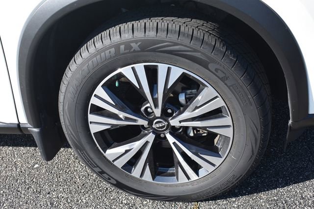Used 2023 Nissan Rogue SV AWD/4WD image 11