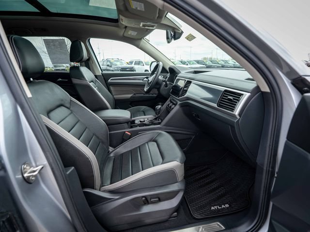 Used 2022 Volkswagen Atlas SEL Premium AWD/4WD image 23