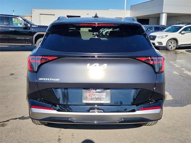 New 2026 Kia Sportage SX image 4