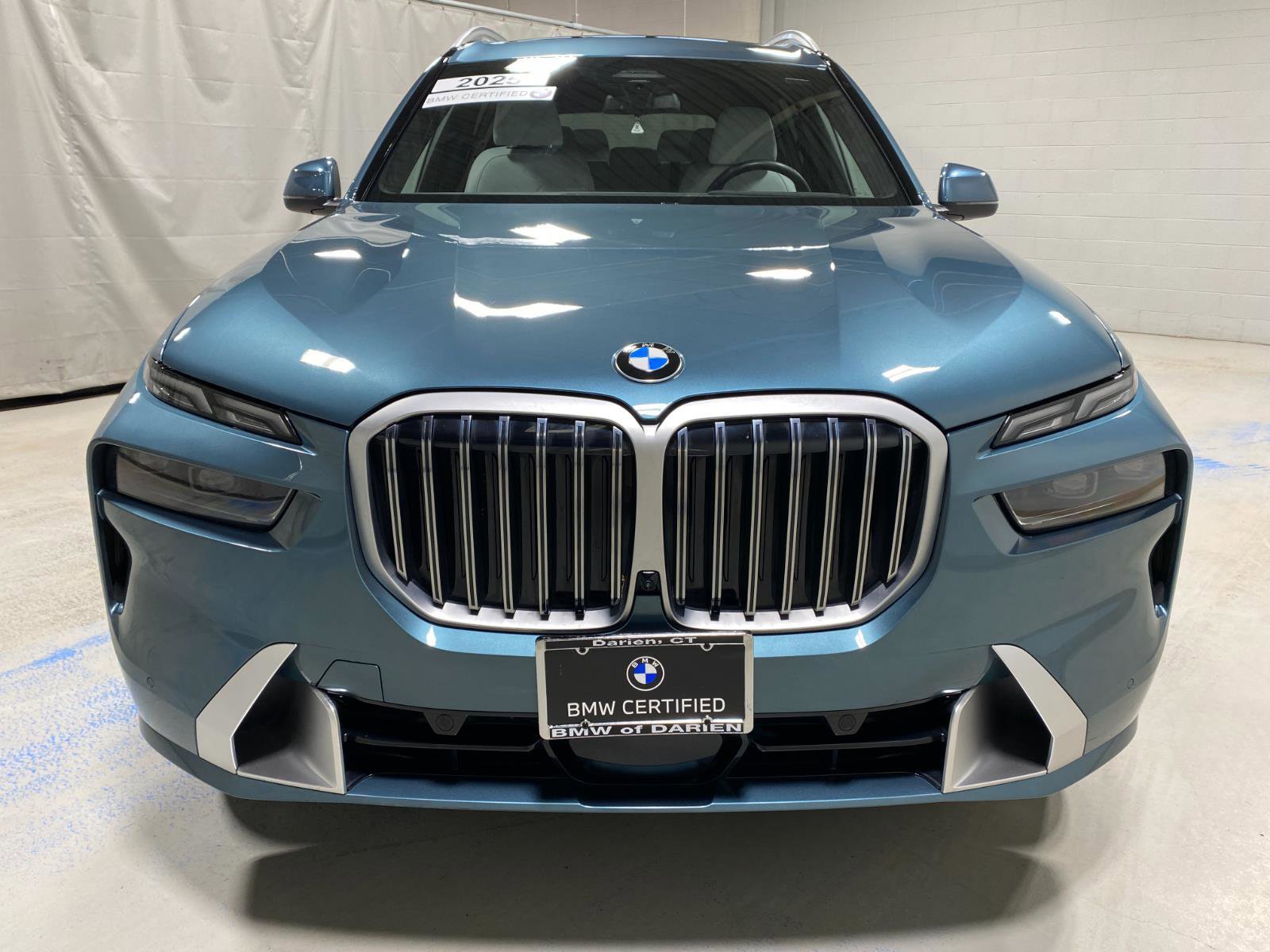 Certified 2025 BMW X7 xDrive40i w/ Premium Package image 4