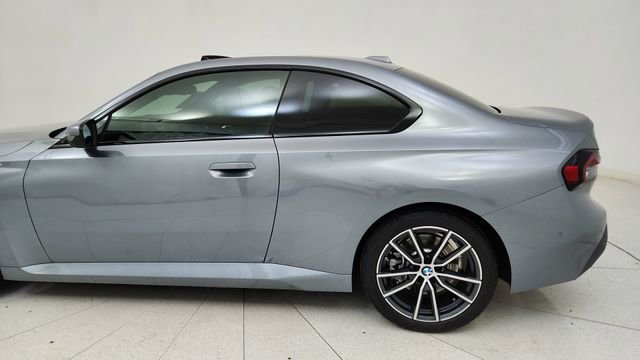 Used 2025 BMW 230i xDrive Coupe image 10