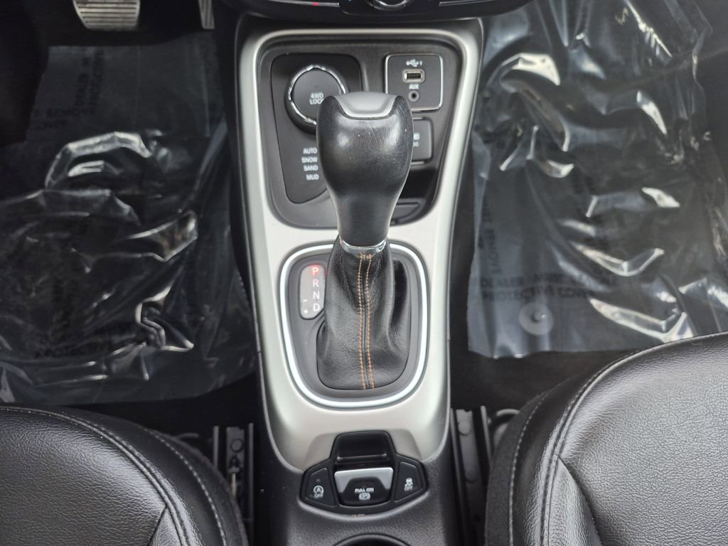 Used 2019 Jeep Compass Latitude w/ Popular Equipment Group image 10