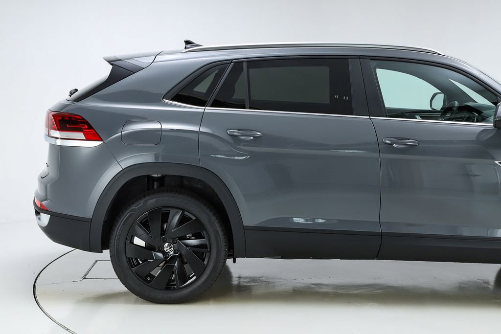 New 2026 Volkswagen Atlas Cross Sport SE image 11