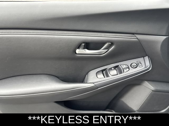 Used 2023 Nissan Sentra SV w/ Trunk Package FWD image 9