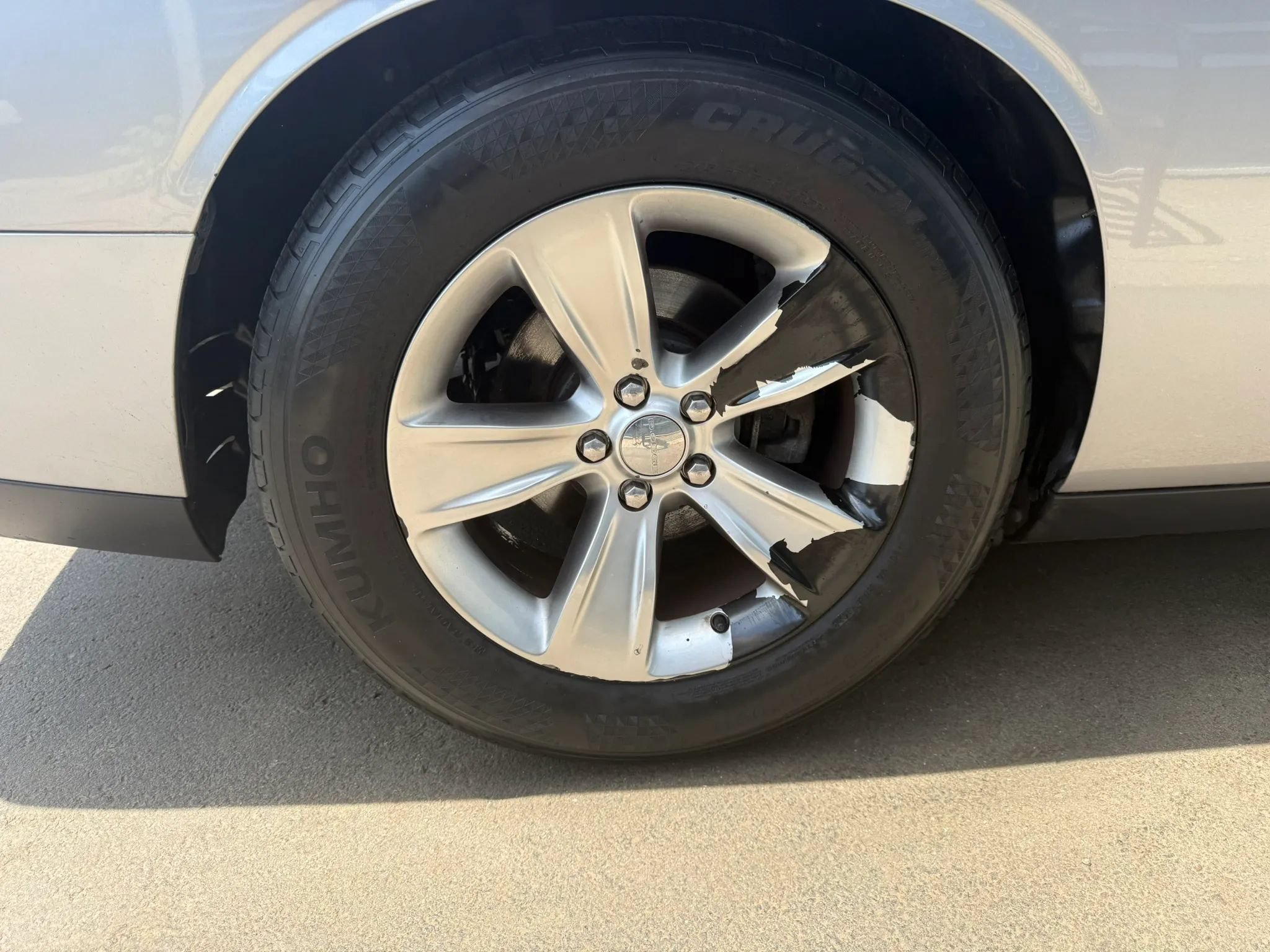 Used 2015 Dodge Challenger SXT RWD image 33