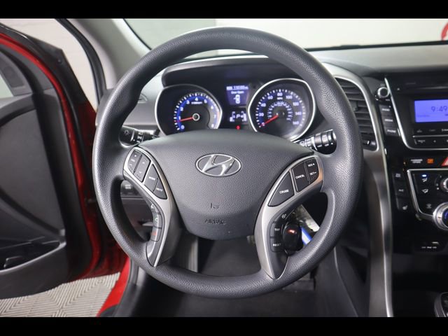 Used 2015 Hyundai Elantra GT FWD image 21