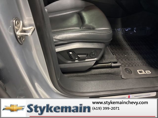 Used 2021 Audi Q8 Premium Plus w/ Premium Plus Package image 28
